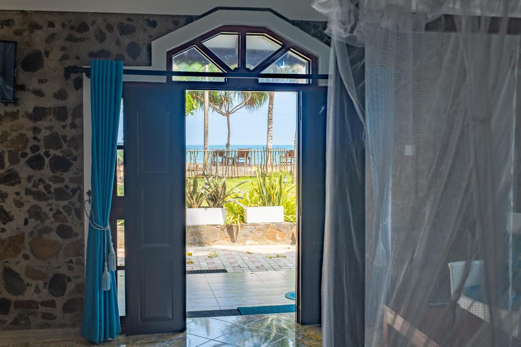 Serenity Beach Cabanas Тангалла Экстерьер фото