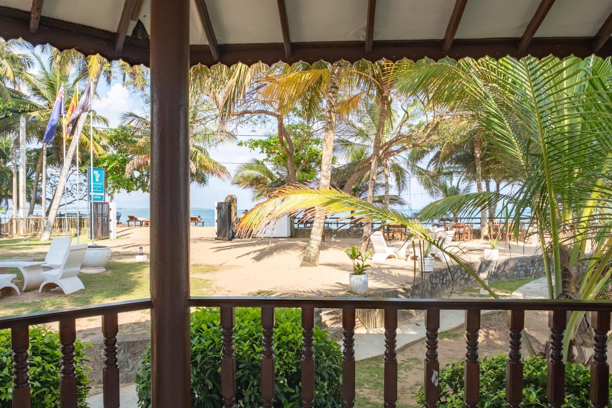 Serenity Beach Cabanas Тангалла Экстерьер фото