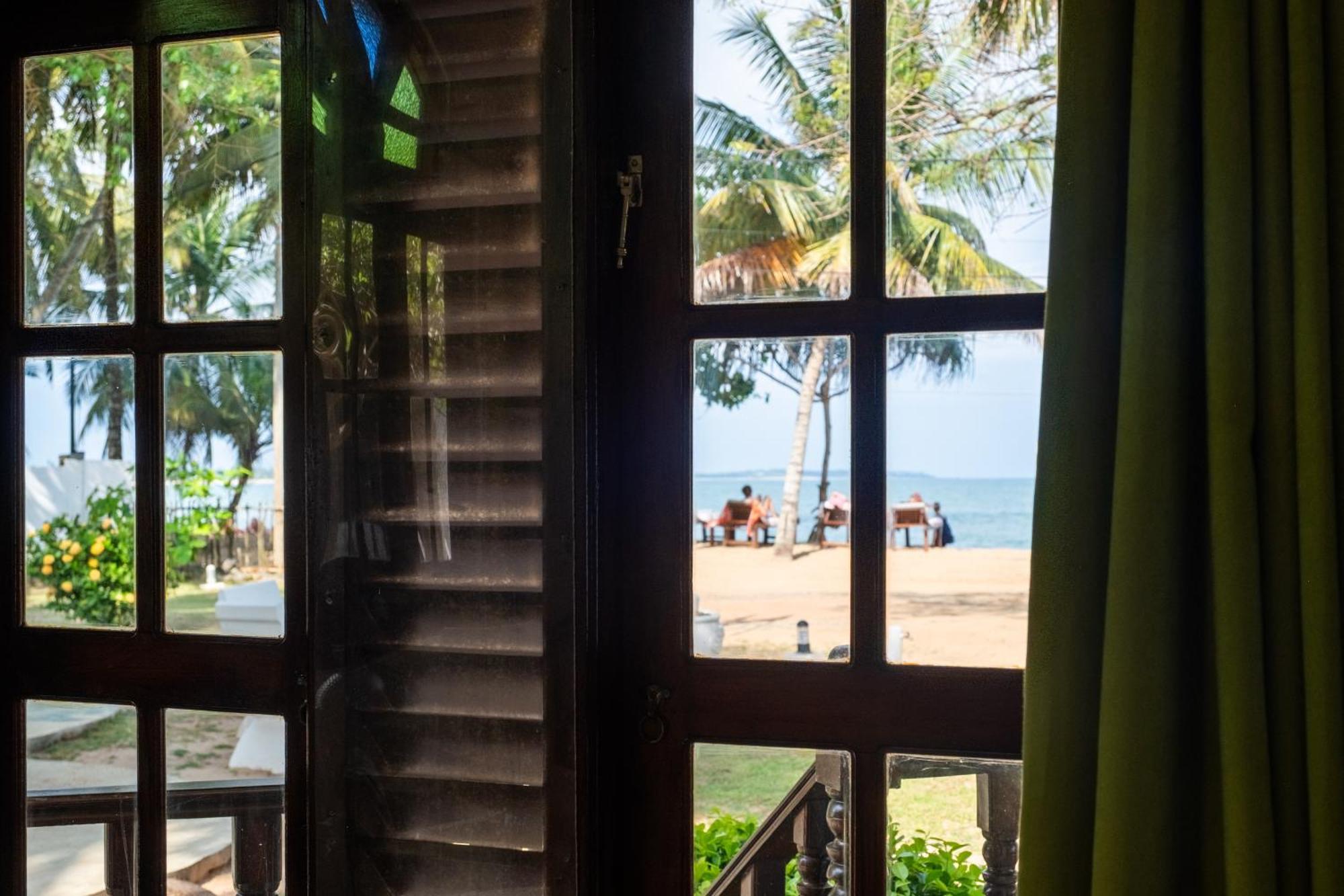Serenity Beach Cabanas Тангалла Экстерьер фото